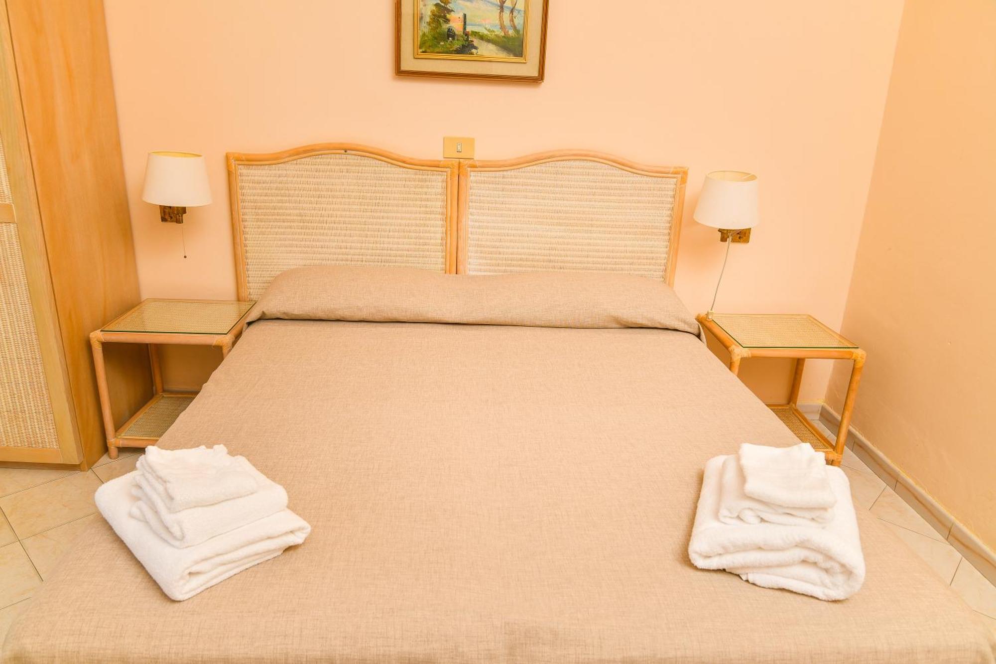 Hotel Maremonti Forio di Ischia الغرفة الصورة