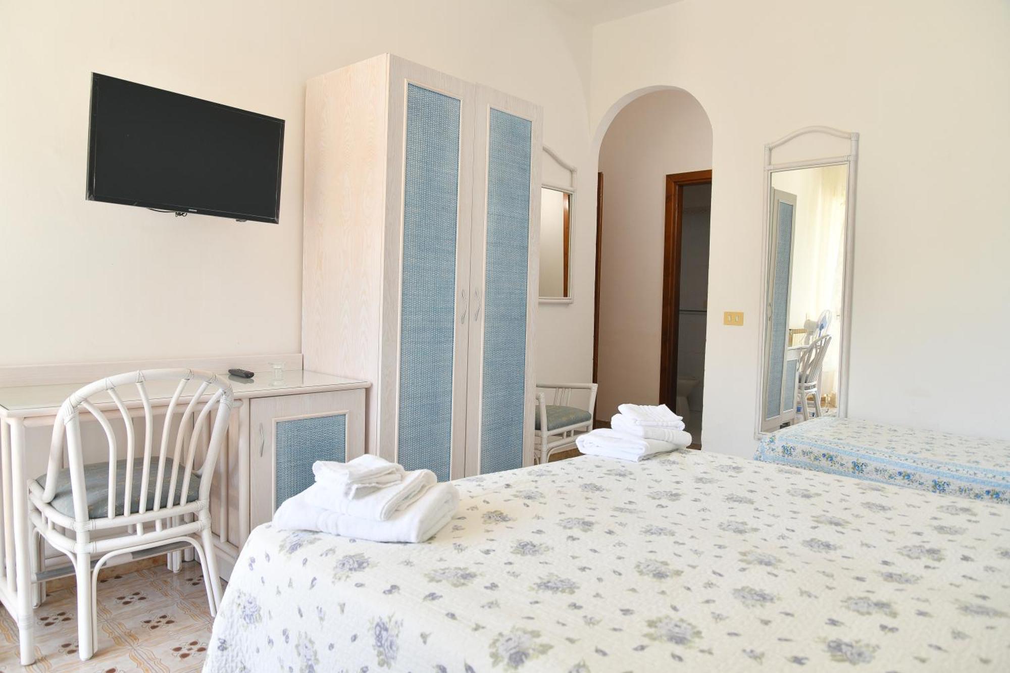 Hotel Maremonti Forio di Ischia الغرفة الصورة